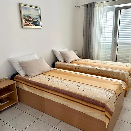 Apartamento Mare Pirovac