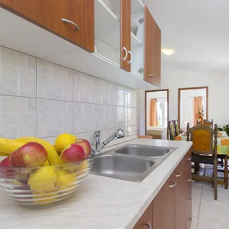 Mare Apartment *