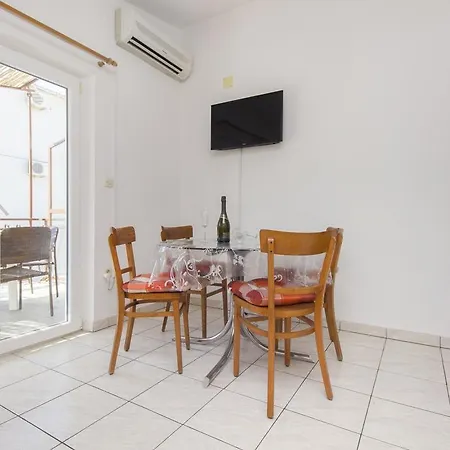 Mare Apartment
