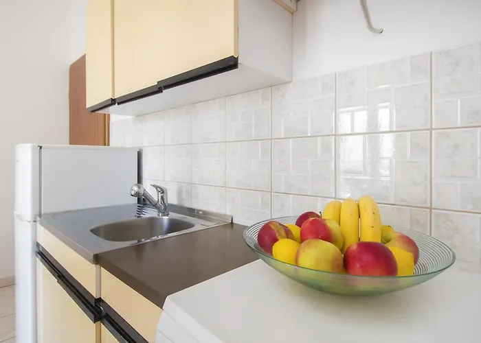 Apartment Mare Pirovac